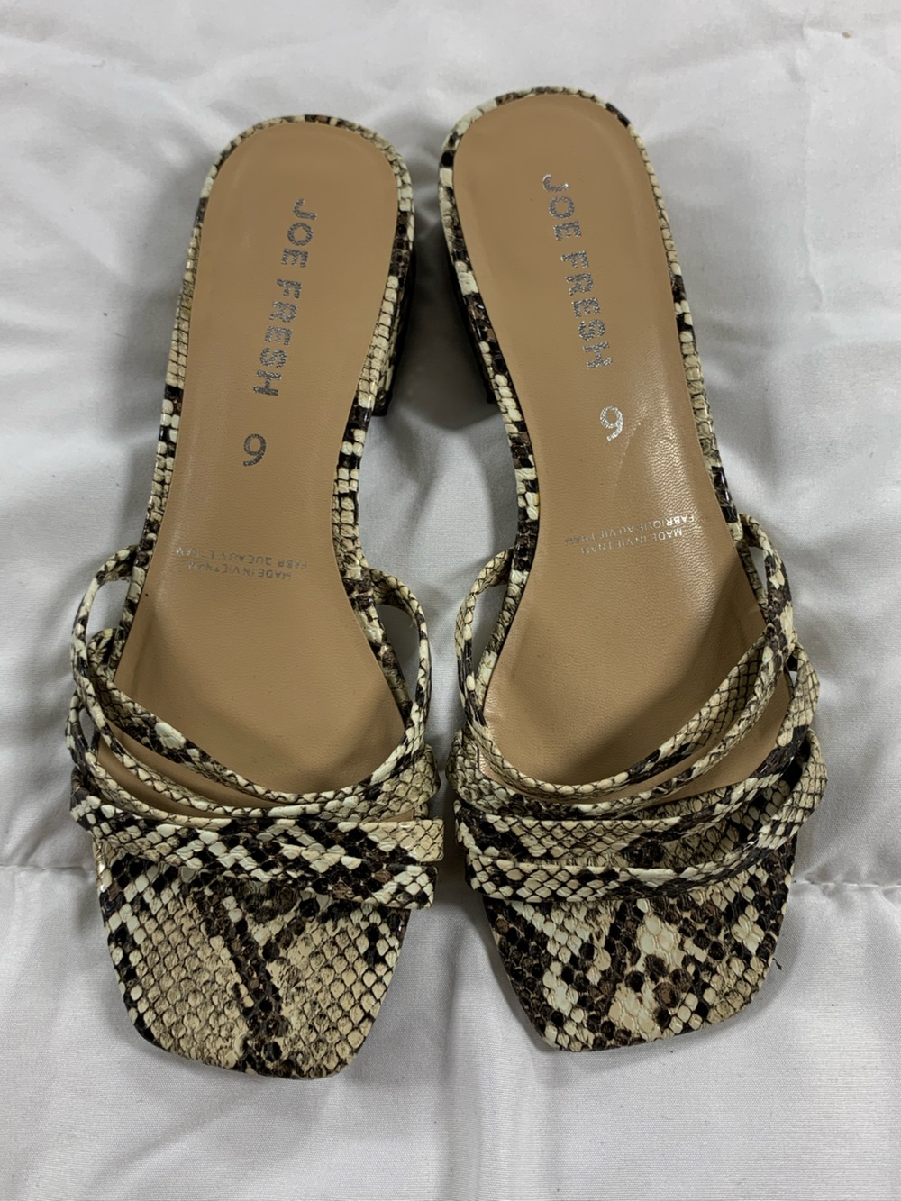 Pre loved JOE FRESH heels womens size 9